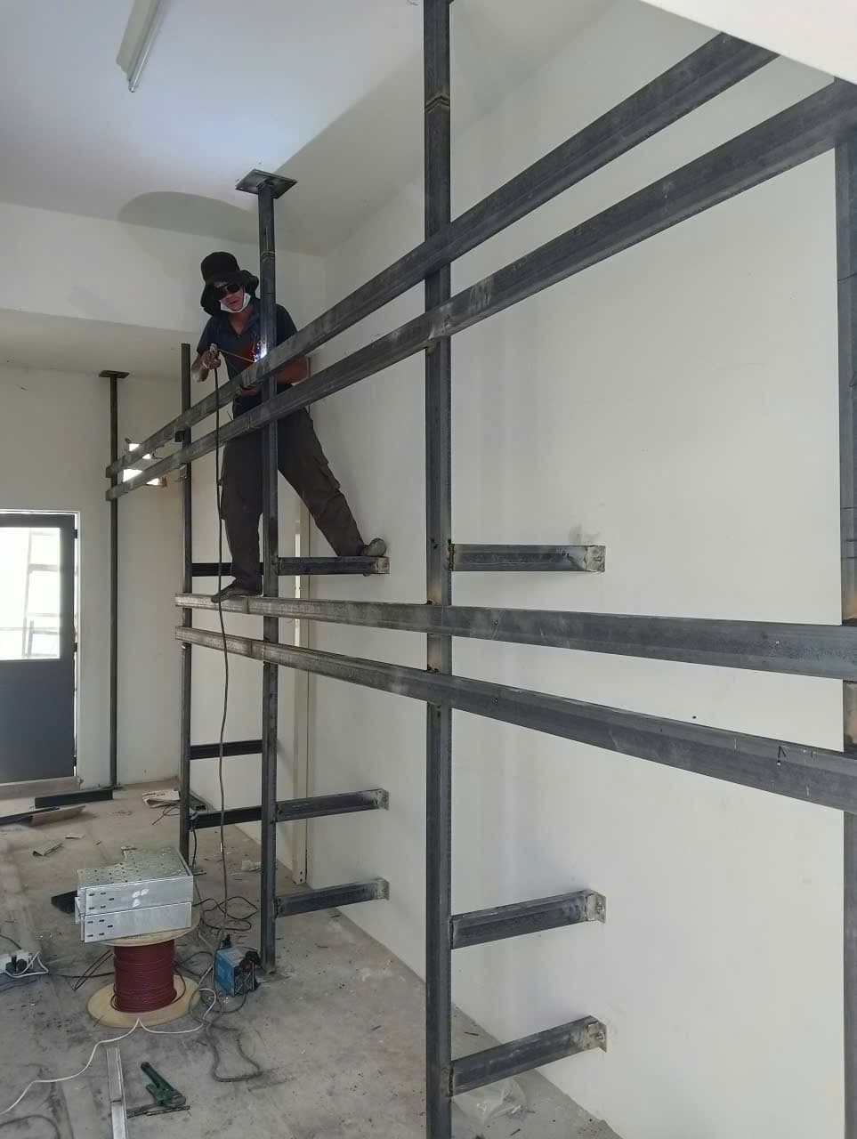 Hệ khung nhôm lắp đặt năng lượng mặt trời